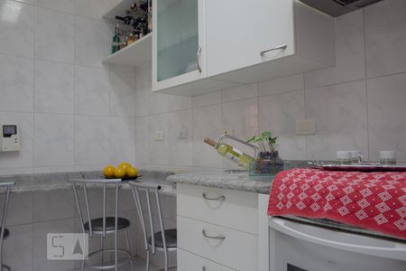 Casa à venda com 225m², 3 quartos e 3 vagas Casa à venda com 225m², 3 quartos e 3 vagasCozinha