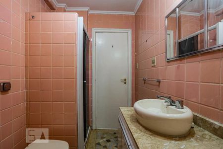 Apartamento à venda com 110m², 2 quartos e 2 vagas Apartamento à venda com 110m², 2 quartos e 2 vagasBanheiro