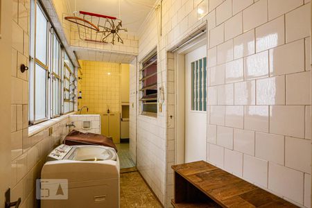 Apartamento à venda com 110m², 2 quartos e 2 vagas Apartamento à venda com 110m², 2 quartos e 2 vagasÁrea de Serviço