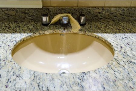 Apartamento à venda com 320m², 3 quartos e 4 vagas Apartamento à venda com 320m², 3 quartos e 4 vagasPia