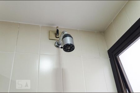 Apartamento à venda com 320m², 3 quartos e 4 vagas Apartamento à venda com 320m², 3 quartos e 4 vagasChuveiro