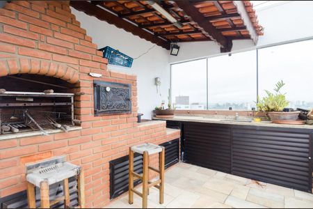 Apartamento à venda com 320m², 3 quartos e 4 vagas Apartamento à venda com 320m², 3 quartos e 4 vagasCobertura