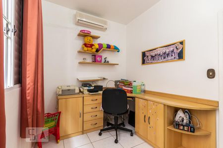 Casa para alugar com 240m², 3 quartos e 3 vagas Casa para alugar com 240m², 3 quartos e 3 vagasQuarto 3