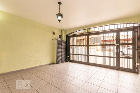 Casa para alugar com 240m², 3 quartos e 3 vagas Casa para alugar com 240m², 3 quartos e 3 vagasGaragem