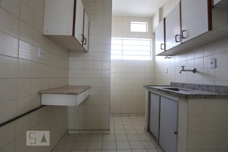 Cozinha de apartamento para alugar com 1 quarto, 40m² em Santa Cecília, São Paulo