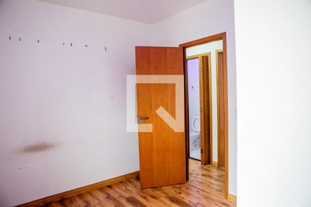 Casa de condomínio à venda com 137m², 3 quartos e 2 vagasQuarto 2