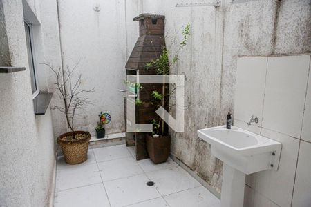 Casa de condomínio à venda com 137m², 3 quartos e 2 vagasÁrea de Serviço