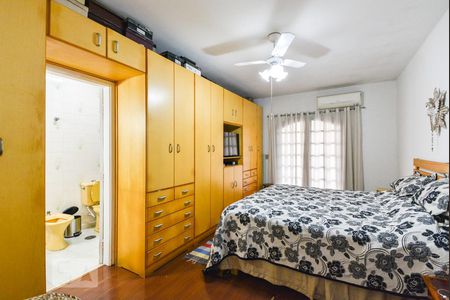 Casa à venda com 185m², 3 quartos e sem vagaSuíte 1