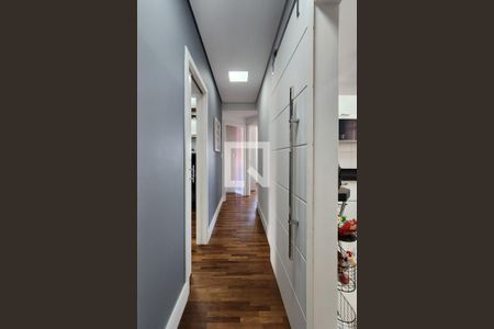 Apartamento à venda com 106m², 3 quartos e 2 vagas Apartamento à venda com 106m², 3 quartos e 2 vagasCorredor