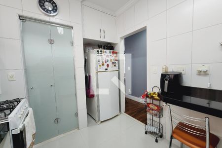 Apartamento à venda com 106m², 3 quartos e 2 vagas Apartamento à venda com 106m², 3 quartos e 2 vagasCozinha