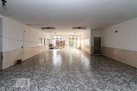 Casa à venda com 500m², 7 quartos e 4 vagas Casa à venda com 500m², 7 quartos e 4 vagasÁrea comum - Salão de festas