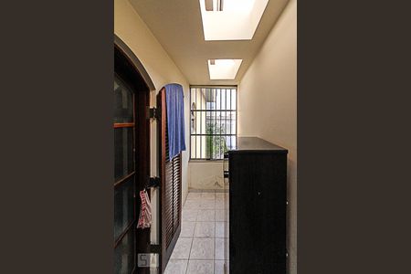 Casa à venda com 500m², 7 quartos e 4 vagas Casa à venda com 500m², 7 quartos e 4 vagasQuarto