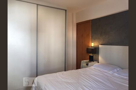 Quarto de apartamento para alugar com 2 quartos, 70m² em Sion, Belo Horizonte