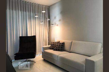 Sala de apartamento para alugar com 2 quartos, 70m² em Sion, Belo Horizonte