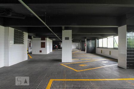 Apartamento à venda com 380m², 4 quartos e 4 vagas Apartamento à venda com 380m², 4 quartos e 4 vagasGaragem