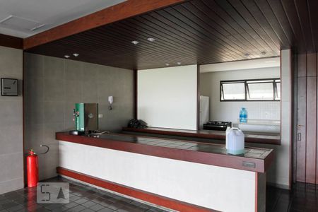 Apartamento à venda com 380m², 4 quartos e 4 vagas Apartamento à venda com 380m², 4 quartos e 4 vagasÁrea comum - Cozinha