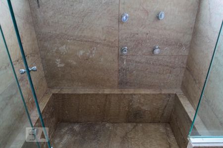 Apartamento à venda com 380m², 4 quartos e 4 vagas Apartamento à venda com 380m², 4 quartos e 4 vagasBanheiro do Quarto 1 - Suíte