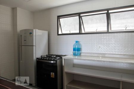 Apartamento à venda com 380m², 4 quartos e 4 vagas Apartamento à venda com 380m², 4 quartos e 4 vagasÁrea comum - Cozinha