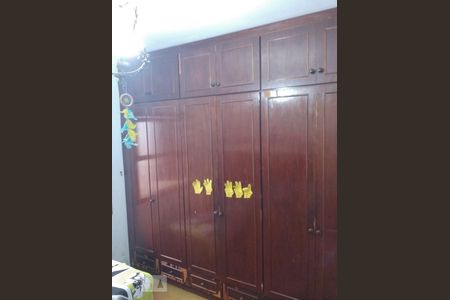 Casa à venda com 436m², 7 quartos e 5 vagas Casa à venda com 436m², 7 quartos e 5 vagasQuarto 2