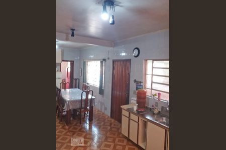 Casa à venda com 436m², 7 quartos e 5 vagas Casa à venda com 436m², 7 quartos e 5 vagasCozinha