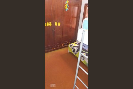 Casa à venda com 436m², 7 quartos e 5 vagas Casa à venda com 436m², 7 quartos e 5 vagasQuarto 2