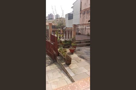 Casa à venda com 436m², 7 quartos e 5 vagas Casa à venda com 436m², 7 quartos e 5 vagasÁrea Externa