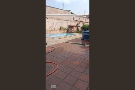 Casa à venda com 436m², 7 quartos e 5 vagas Casa à venda com 436m², 7 quartos e 5 vagasPiscina