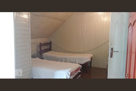 Casa à venda com 436m², 7 quartos e 5 vagas Casa à venda com 436m², 7 quartos e 5 vagasQuarto 3