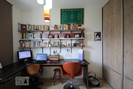 Apartamento à venda com 128m², 3 quartos e sem vagaSuíte 1