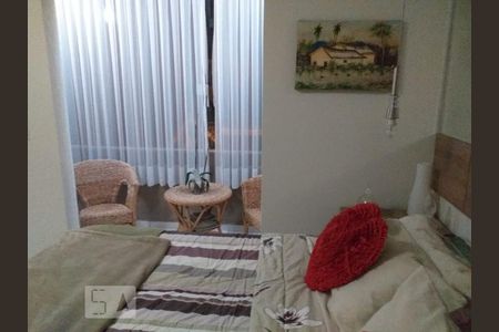 Casa de condomínio à venda com 160m², 4 quartos e 3 vagas