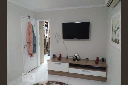 Casa de condomínio à venda com 160m², 4 quartos e 3 vagas