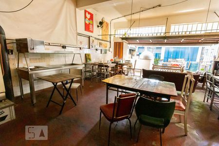 Casa à venda com 480m², 6 quartos e 6 vagas Casa à venda com 480m², 6 quartos e 6 vagasGaragem