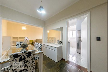 Sala de apartamento para alugar com 2 quartos, 80m² em Vila Angelino Rossi, Campinas