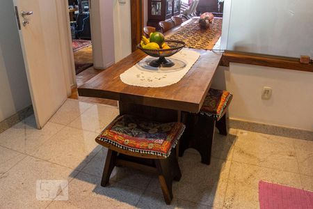 Apartamento à venda com 155m², 3 quartos e 1 vagaCozinha