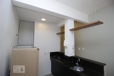 Cozinha de kitnet/studio para alugar com 1 quarto, 24m² em Centro, Rio de Janeiro