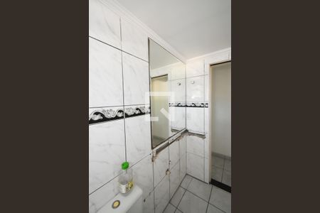 Apartamento à venda com 58m², 2 quartos e sem vaga Apartamento à venda com 58m², 2 quartos e sem vagaBanheiro