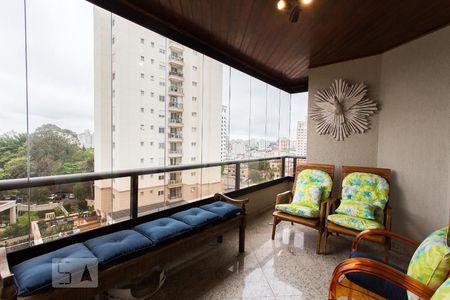 Apartamento à venda com 180m², 3 quartos e 4 vagasVaranda da Sala