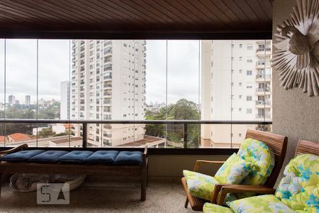 Apartamento à venda com 180m², 3 quartos e 4 vagasVaranda da Sala