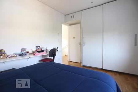 Casa à venda com 416m², 3 quartos e 2 vagasQuarto 3
