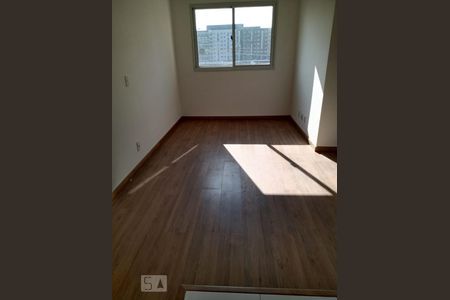 Sala  de apartamento para alugar com 2 quartos, 41m² em Itaquera, São Paulo
