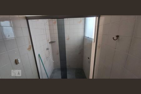 Apartamento à venda com 69m², 2 quartos e 1 vaga Apartamento à venda com 69m², 2 quartos e 1 vagaBanheiro