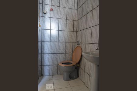 Apartamento à venda com 45m², 2 quartos e sem vaga Apartamento à venda com 45m², 2 quartos e sem vagaBanheiro