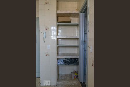 Apartamento à venda com 45m², 2 quartos e sem vaga Apartamento à venda com 45m², 2 quartos e sem vagaCozinha
