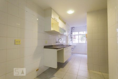 Apartamento à venda com 94m², 3 quartos e 1 vagaCozinha e Área de Serviço
