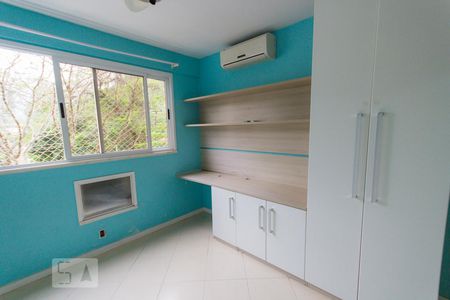 Apartamento à venda com 94m², 3 quartos e 1 vagaQuarto 2 - Suíte