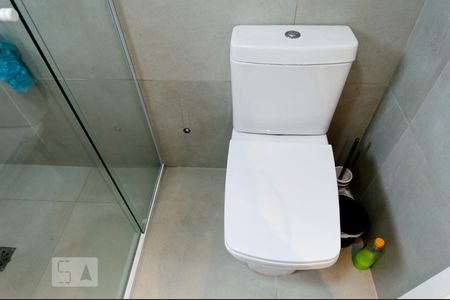 Casa à venda com 300m², 3 quartos e 5 vagas Casa à venda com 300m², 3 quartos e 5 vagasBanheiro da Suíte 1