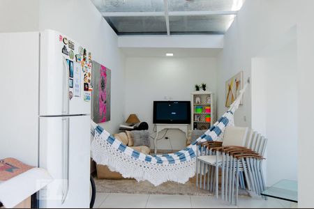 Casa à venda com 300m², 3 quartos e 5 vagas Casa à venda com 300m², 3 quartos e 5 vagasÁrea comum - Churrasqueira