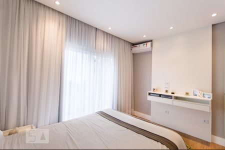 Casa à venda com 300m², 3 quartos e 5 vagas Casa à venda com 300m², 3 quartos e 5 vagasSuíte 2