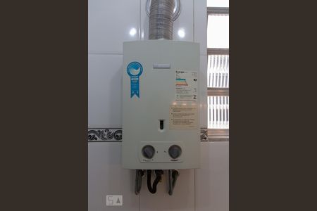 Apartamento à venda com 190m², 3 quartos e 1 vaga Apartamento à venda com 190m², 3 quartos e 1 vagaBanheiro Social