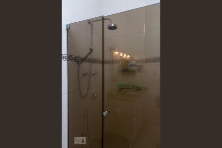 Apartamento à venda com 190m², 3 quartos e 1 vaga Apartamento à venda com 190m², 3 quartos e 1 vagaBanheiro Social